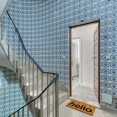 Guest Marques Square Apartment *