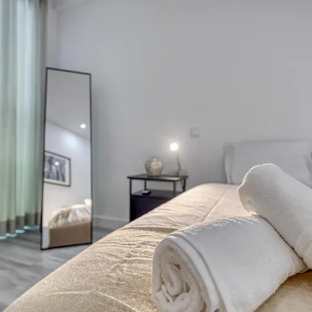 Guest Marques Square 포르투