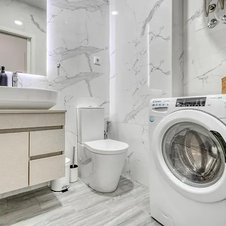 Guest Marques Square *