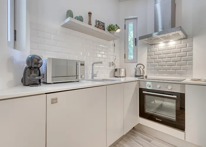 Guest Marques Square Apartment Porto